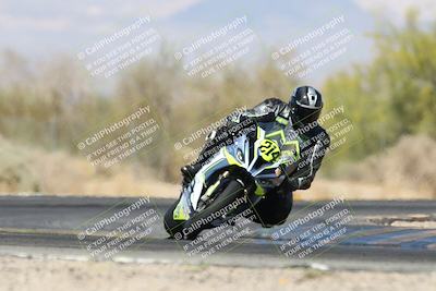 media/Apr-19-2025-CVMA (Sat) [[586b59ad56]]/Race 13-Amateur Supersport Open/